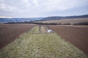 Prodej investičního pozemku 1321 m2, cena 1900000 CZK / objekt, nabízí