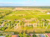 Stavební pozemek 1 346 m s otevřeným výhledem Valtice, cena 13000000 CZK / objekt, nabízí 