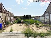 Pozemek 640 m s projektem dvojdomu a povolením Hrušovany u Brna, ul. Havlíčková, cena 13000 CZK / m2, nabízí 