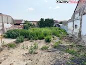 Pozemek 640 m s projektem dvojdomu a povolením Hrušovany u Brna, ul. Havlíčková, cena 13000 CZK / m2, nabízí 