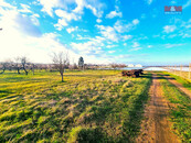 Prodej pozemku k bydlení, 892 m2, Hrádek, cena 1950000 CZK / objekt, nabízí 