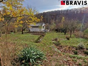 Prodej pozemku/zahrady s chatou, Brno - Bystrc, 907 m2, příjezd k pozemku, cena 4990000 CZK / objekt, nabízí BRAVIS reality