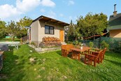 Dva sousedící pozemky v Brně-Soběšicích, Vinohrádky, s perspektivou rodinného bydlení, cena cena v RK, nabízí 